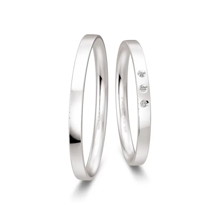 Silber Eheringe poliert, schmal mit 3 Labor Diamanten