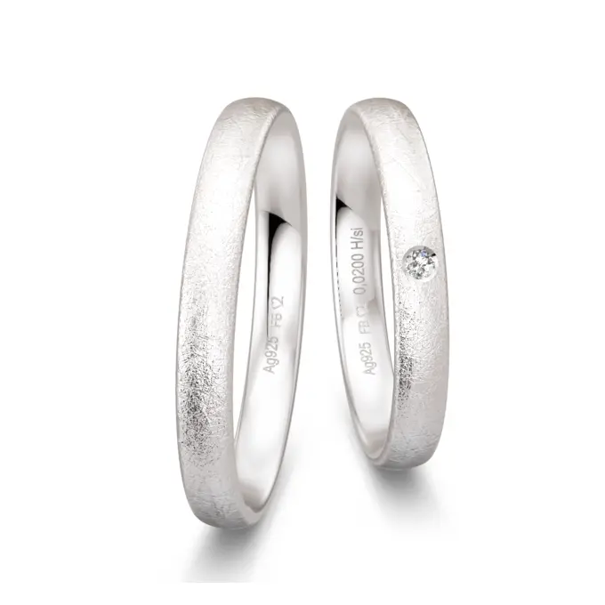 Silber 925 Trauringe mit Eismattierung und Labor Diamant