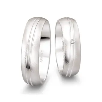 Quermatte Trauringe aus Silber 925 mit Labor Diamanten