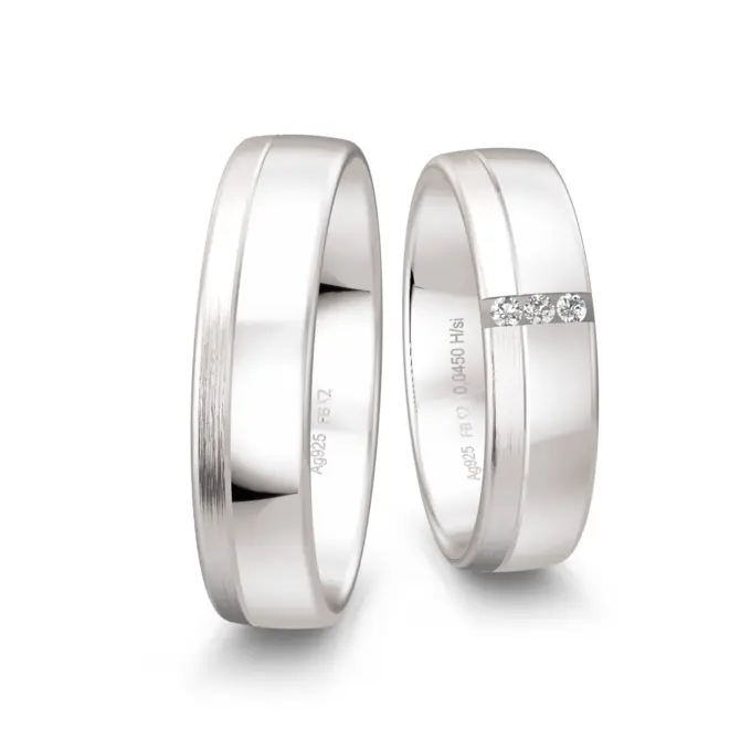 Silber 925 Eheringe mit Polierung und mattem Streifen und 3 Diamanten