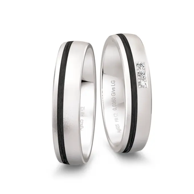 Schmale Silber 925er Trauringe mit 3 Labor Diamanten und Sandmattierung