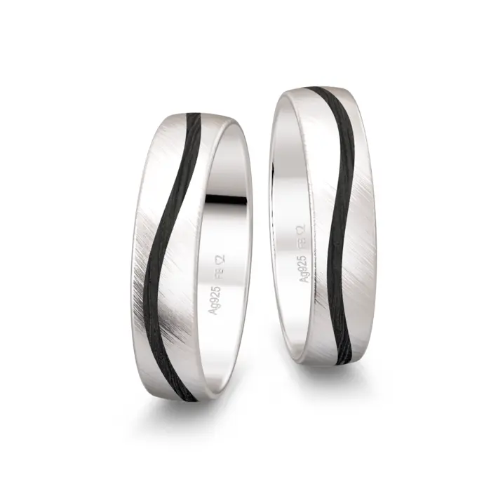 quermatte 925er Trauringe mit welligem Carbonstreifen