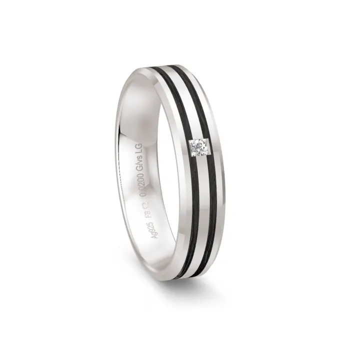 Polierter Silber 925er Trauring mit zwei Carbonstreifen und Labor-Diamanten