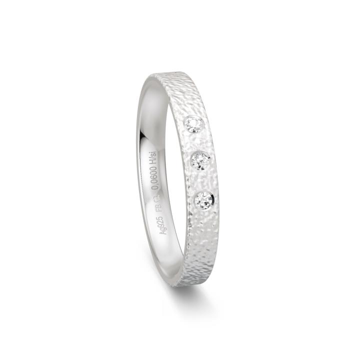 Ehering aus Silber 925 mit 3 Diamanten und Strukturierung