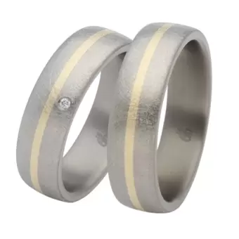 Eismattierte Titan&Gelbgold Eheringe mit 0,01 Karat Diamanten