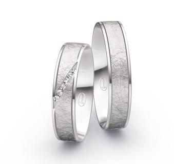 Eheringe aus Weißgold mit 6 Diamanten und eismatter Oberfläche