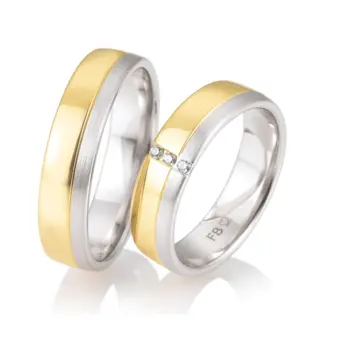 Bicolore Gelbgold Eheringe mit Weißgold-Streifen und 3 Diamanten je 0,015 Karat