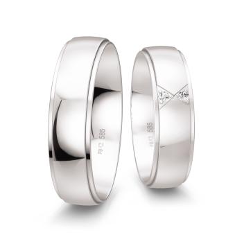 Polierte Weissgold Trauringe mit Schmetterling Muster und 2 Diamanten