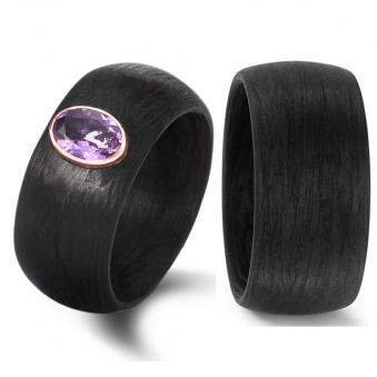 Besondere Trauringe aus Carbon mit großem Amethysten und Rotgoldakzent 8926929