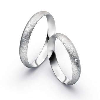 Aufnahme von schlichten eismatten Trauringen aus Palladium mit Diamant mit 3,5 mm Breite