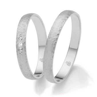 Palladium 500 Eheringe mit Diamanten und seitlichem Kreismuster in Hammerschlag