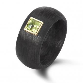 Einzigartiger Verlobungsring aus Carbon mit quadratischem Peridot 208108