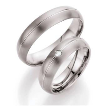Titan Eheringe mit Diamanten außen gerundet, längsmattiert, 6,5 mm breit