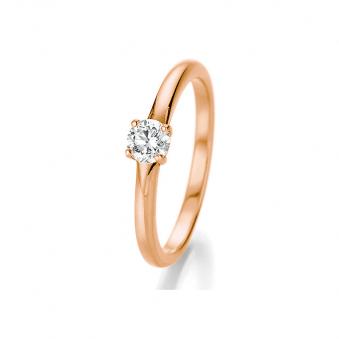 Schönster Verlobungsring aus Roségold mit Diamanten von Krappen umarmt 121106
