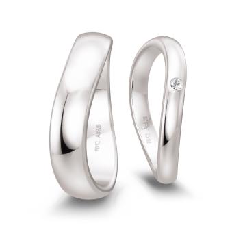 Trauringe aus Silber 925 mit Oberflächenrhodinierung und Labor-Diamanten
