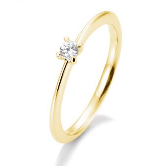 Aufnahme von einem Verlobungsring aus Gelbgold mit Diamanten schmal designt