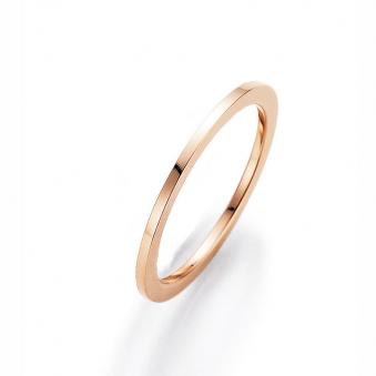 Aufnahme von einem Vorsteckring aus Roségold mit polierter Oberfläche 
