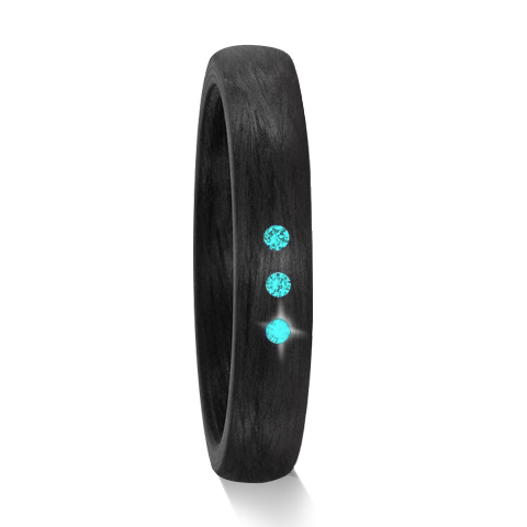 Schöne farbenfrohe Eheringe aus Carbon mit drei blauen Diamanten 8926850