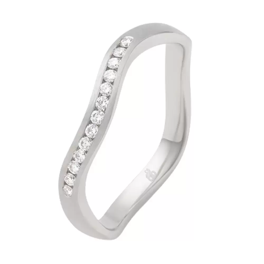 Plagentum Vorsteckring mit einem Band aus Diamanten und besonderer Form