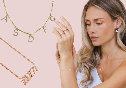 Braut mit personalisiertem Schmuck